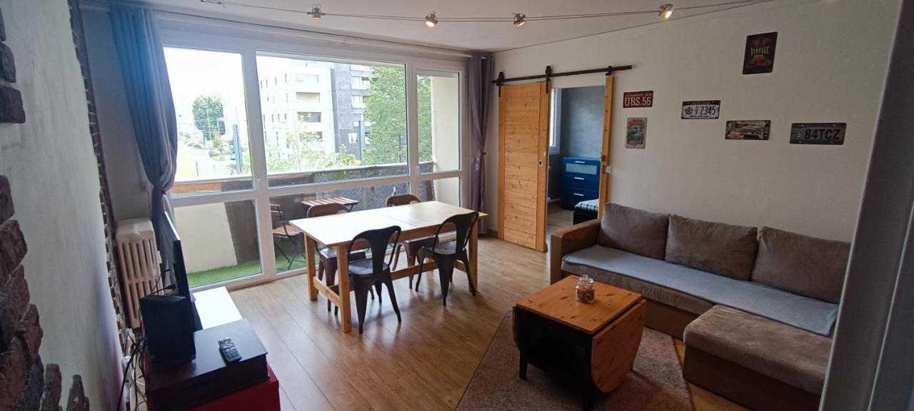 Appart 3 Chambres - 6 Personnes - Memorial - Universite Caen Exteriör bild